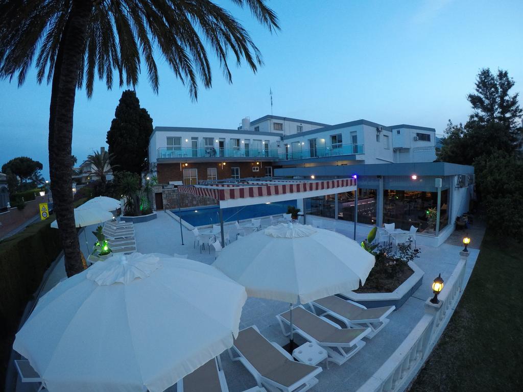 Hotel Complejo Los Rosales Torremolinos Buitenkant foto